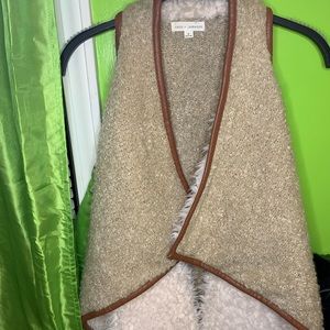 Wholly vest